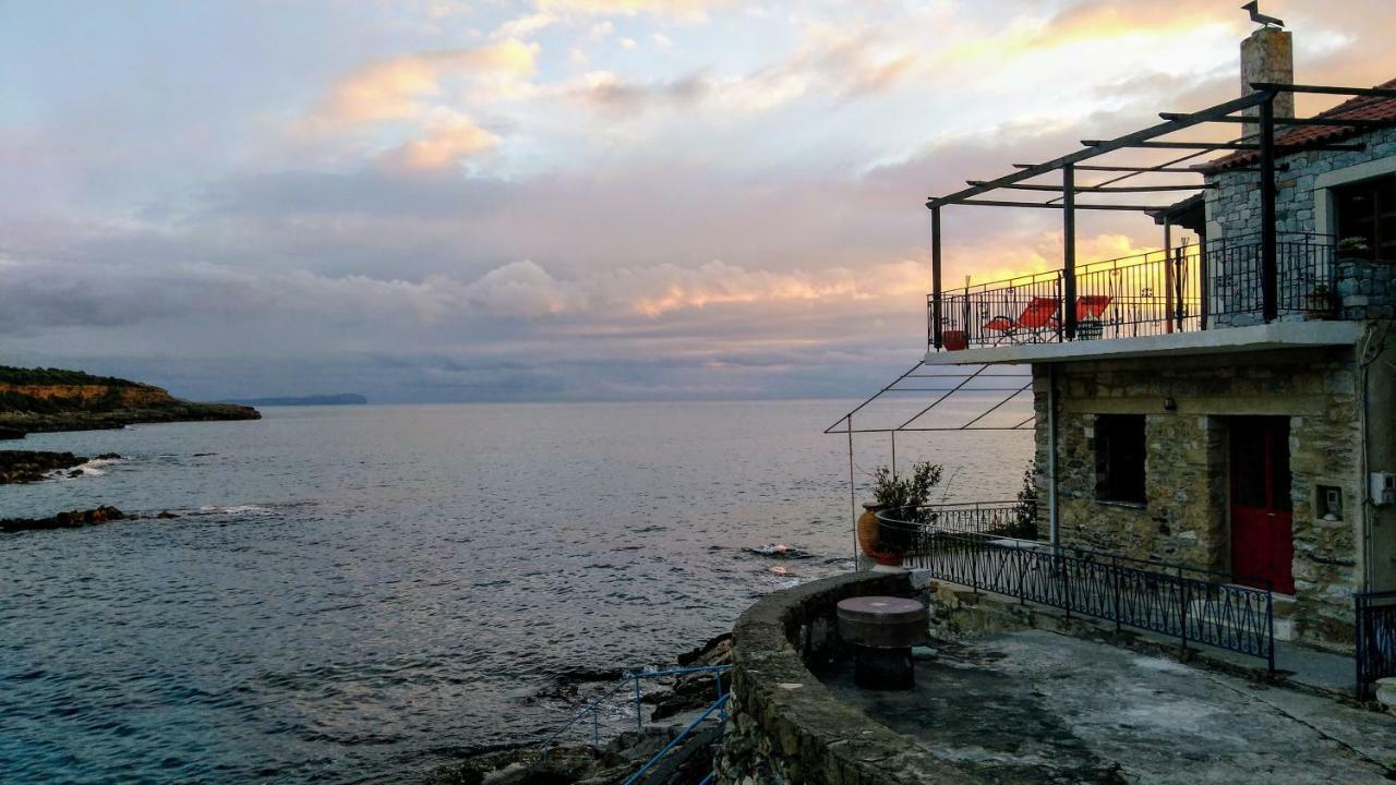 Wheelhouse Trachila Mani Villa Trakhila Exterior photo